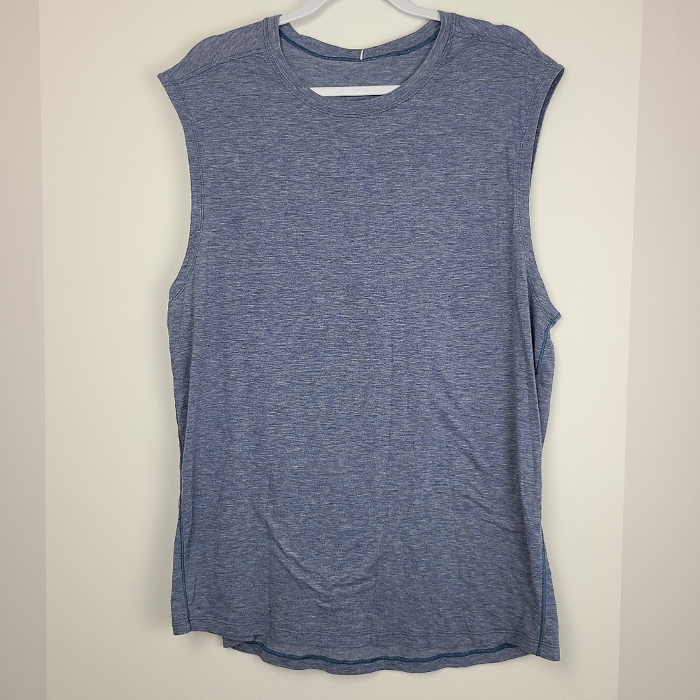 Lululemon Athletica men's dysense sleeveless crewneck muscle shirt, PTP 23"